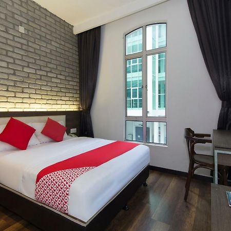 Oyo 127 The Reeds Hotel Kuala Lumpur Eksteriør billede